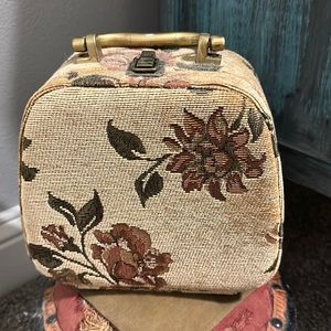 Vintage floral carry on case